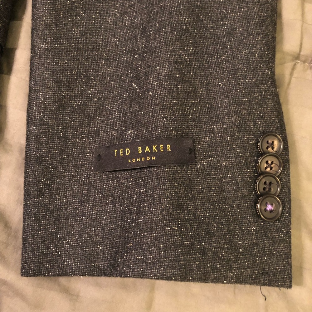 ***SOLD*** TED BAKER LONDON NWT Galaxy Gray - Picture 3 of 8